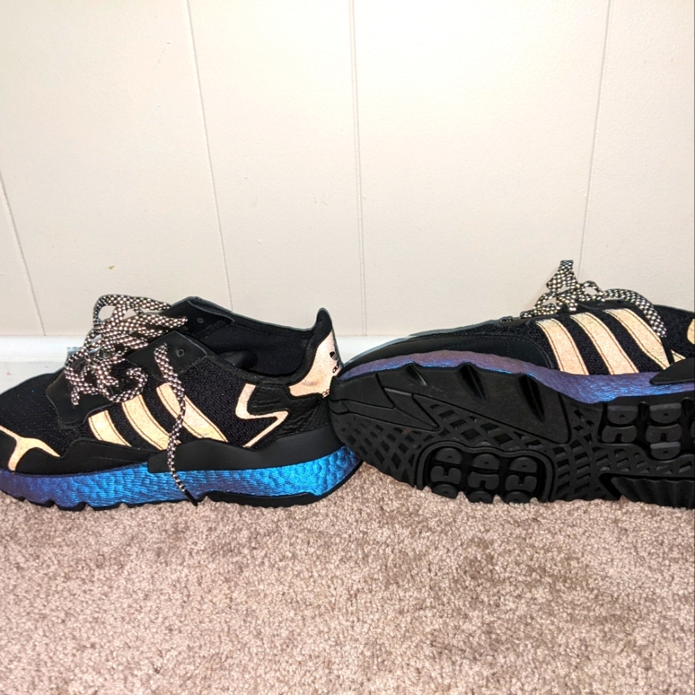 ADIDAS NITE RUNNER